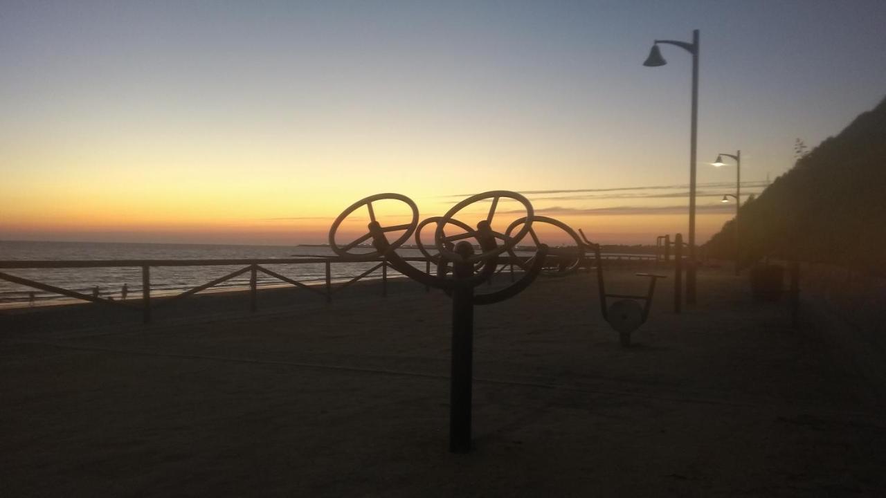 Primera Linea Playa Puerto Santa Maria Vistas Infinitas Limpieza Excepcional Parking 엘푸에르토데산타마리아 외부 사진